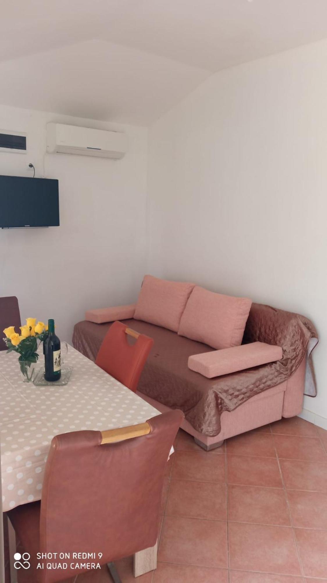 Apartmani Nikola Weißenburg Exterior foto